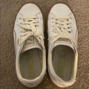 puma white sneaker